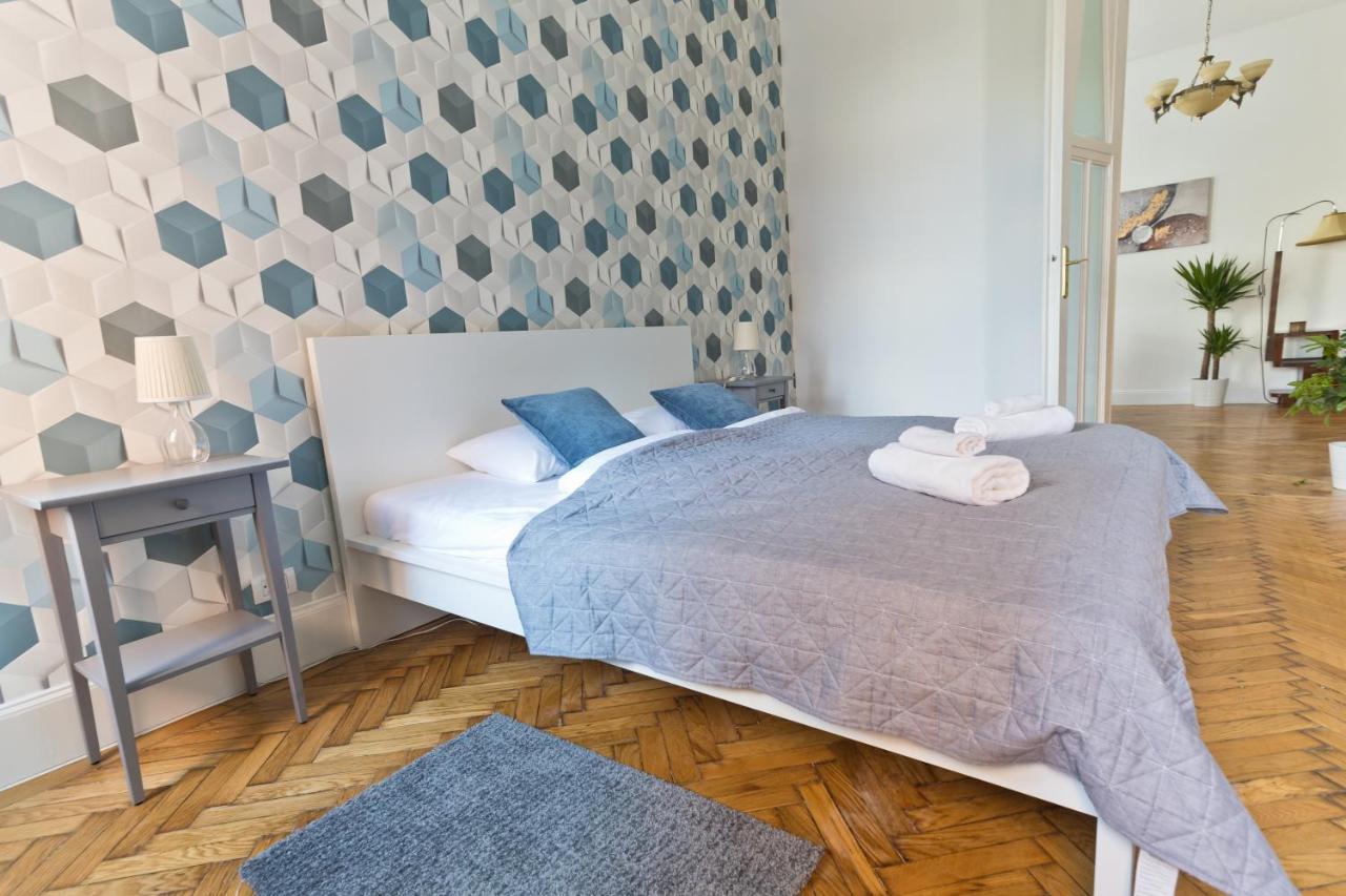 Rumbach Royal Apartment Budapeste Exterior foto